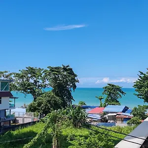 Homestay Sea Lion By The George Town